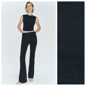 NWT. Zara Black Sleeveless Cropped Top with Buckle. Size L.